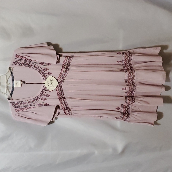 Knox Rose Woman's Flutter Short Sleeve Embroidered A-line Dress - Picture 10 of 14